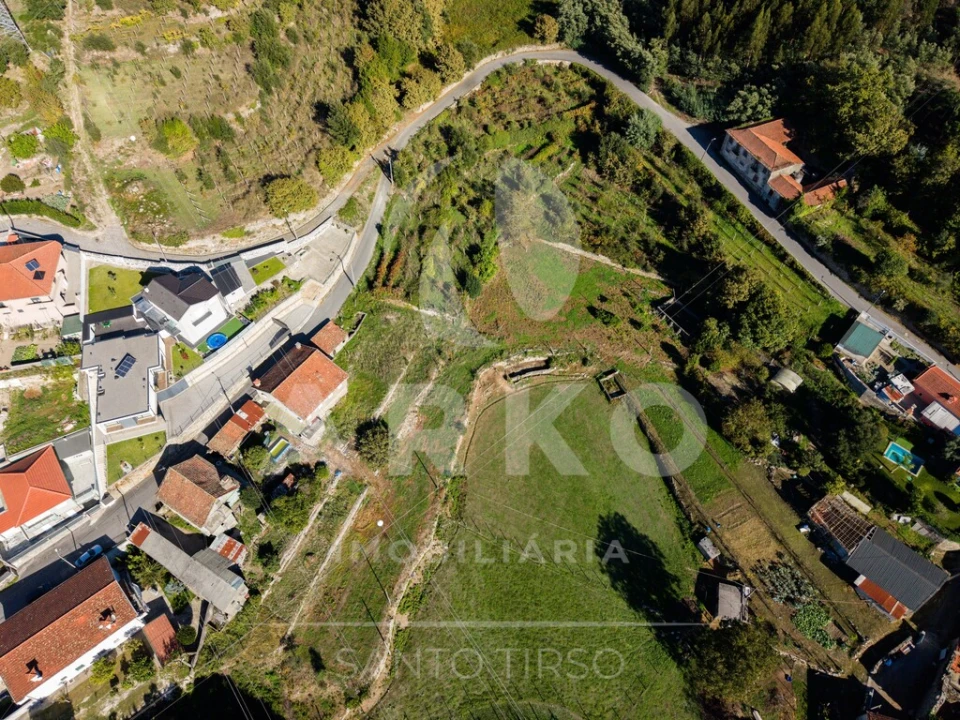 Terreno para Venda em São Tomé de Negrelos Foto 7