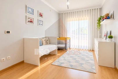 Apartamento T3 para Venda em Romeira e Várzea