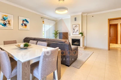 Apartamento T3 para Venda em Romeira e Várzea