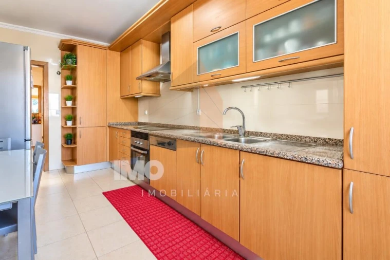 Apartamento T3 para Venda em Romeira e Várzea Foto 9