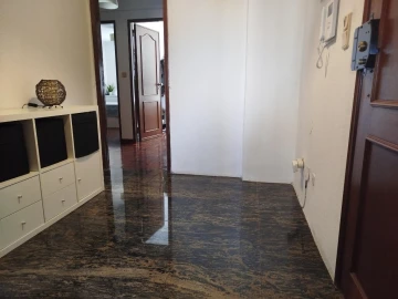 Apartamento T2 para Venda em Oeiras e São Julião da Barra, Paço de Arcos e Caxias