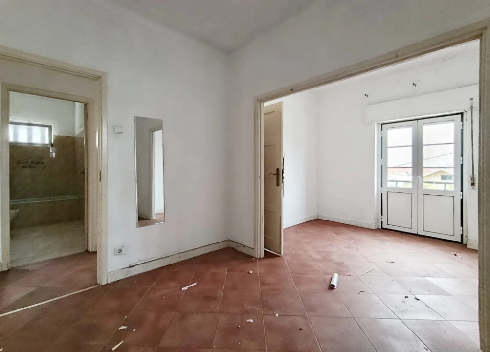 Prédio para Venda em Santo Antonio dos Olivais Foto 12