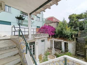 Prédio para Venda em Santo Antonio dos Olivais