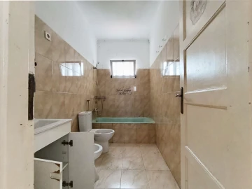 Prédio para Venda em Santo Antonio dos Olivais