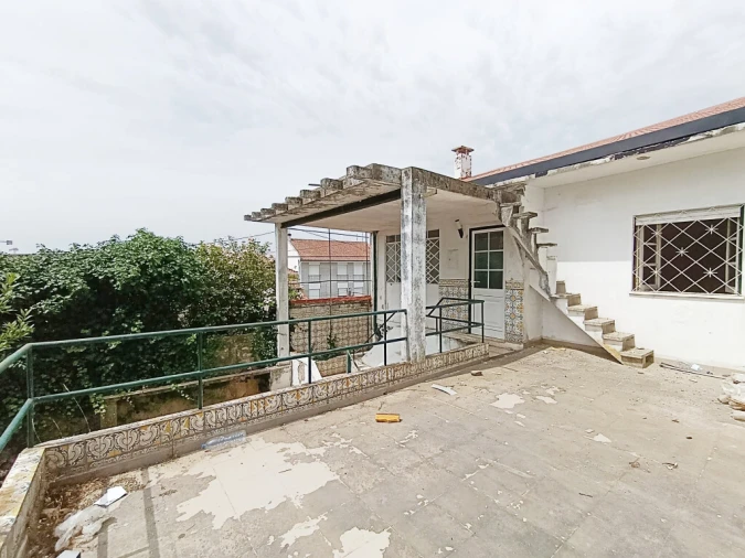 Prédio para Venda em Santo Antonio dos Olivais Foto 11