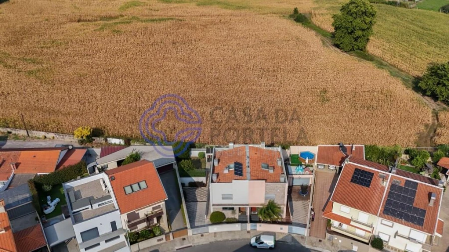 Moradia T3 para Venda em Rio Tinto Foto 48