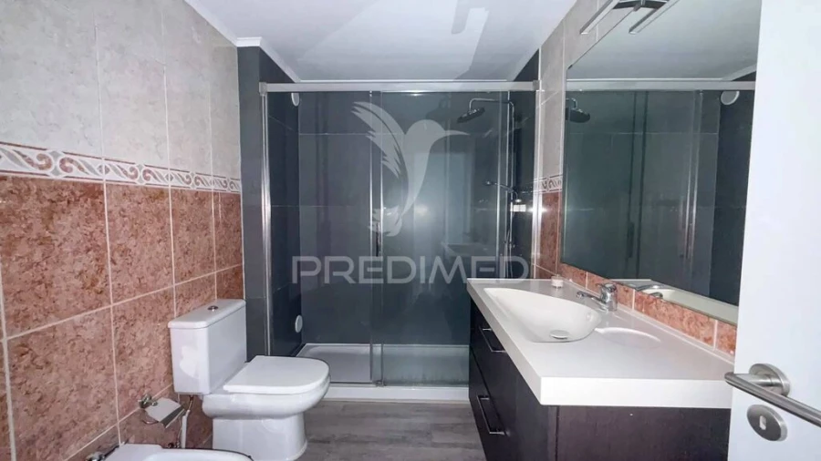 Apartamento T3 para Venda em Quinta do Conde Foto 10