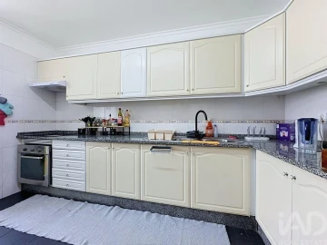 Apartamento T2 para Venda em Caniço