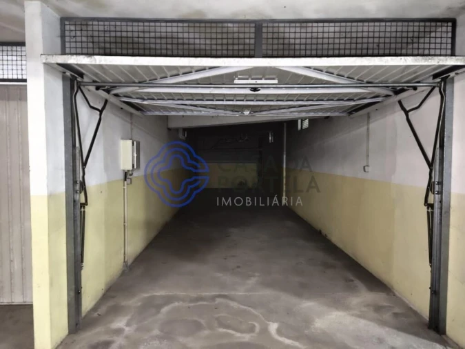 Garagem para Arrendamento em Cete Foto 8
