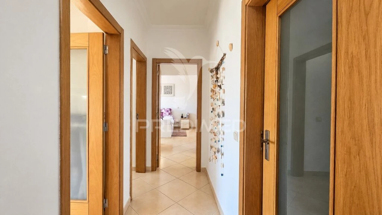 Apartamento T2 para Venda em Alvor Foto 13