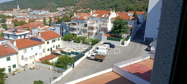 Apartamento T3 para Venda em Ribeira de Nisa e Carreiras