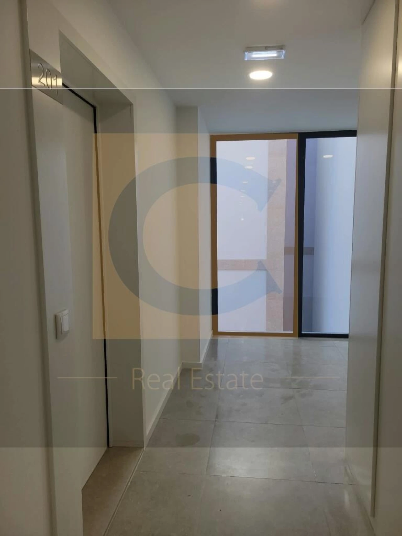 Apartamento T1 para Venda em Paranhos Foto 18