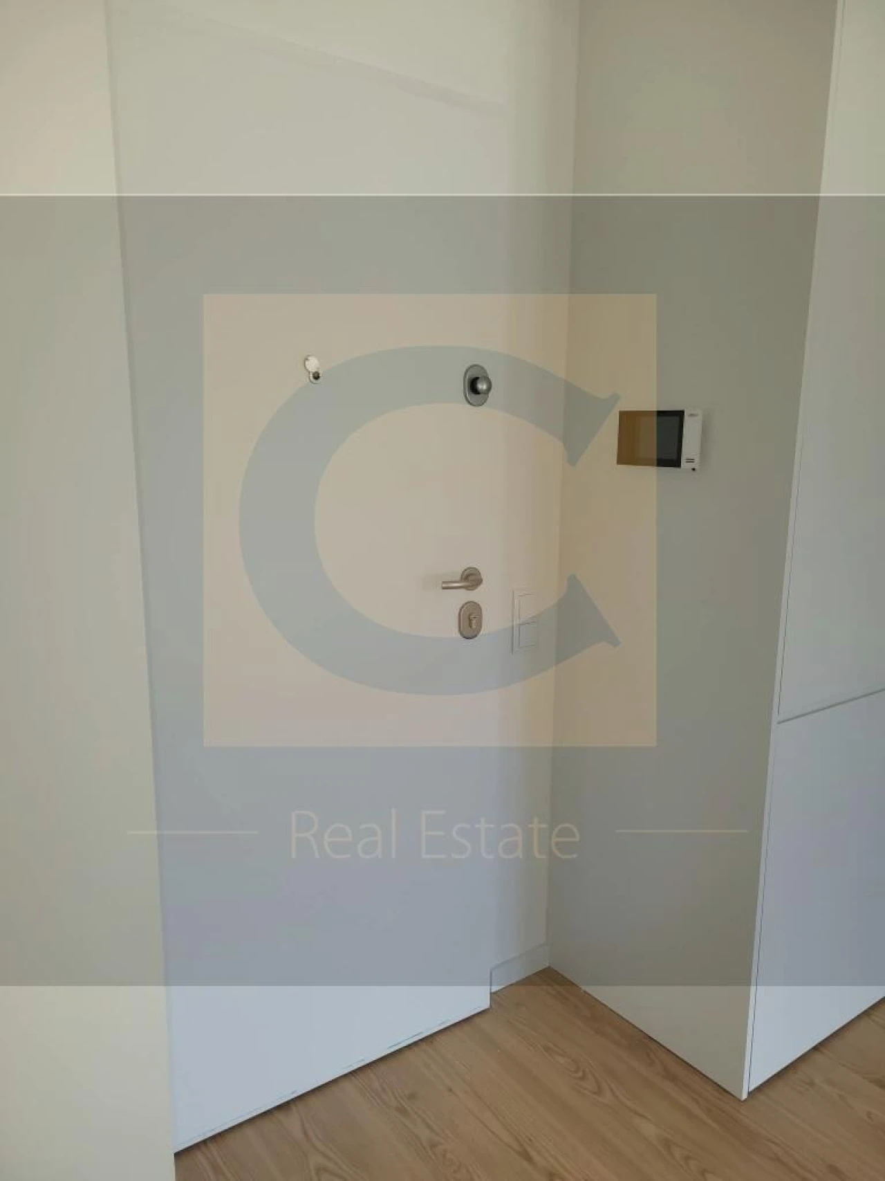 Apartamento T1 para Venda em Paranhos Foto 9