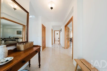 Moradia T5 para Venda em Nadadouro