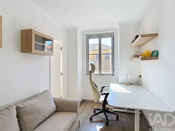 Apartamento T1 para Arrendamento em Alcantara Foto 2