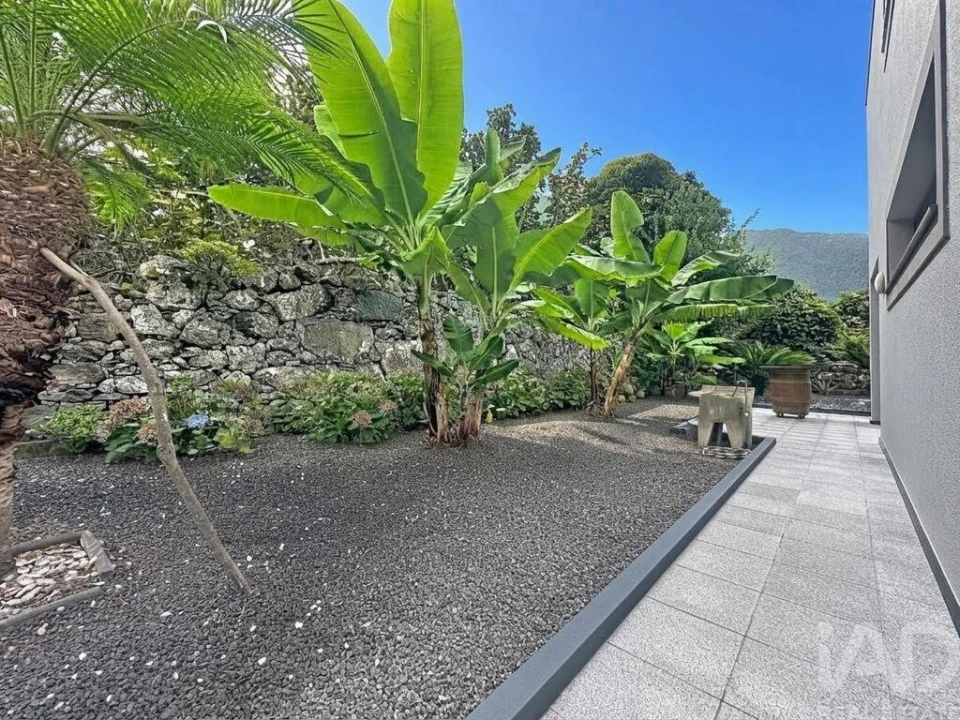 Moradia T4 para Venda em Ponta Delgada Foto 31