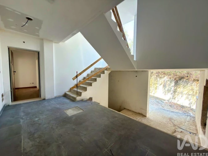 Apartamento T2 para Venda em Monte Real e Carvide Foto 20