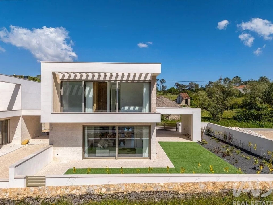 Moradia T3 para Venda em Rio Maior Foto 2