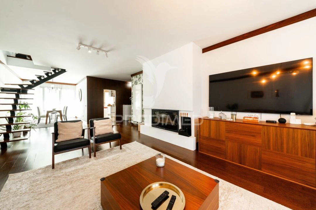 Apartamento T4 para Venda em Marrazes e Barosa Foto 1