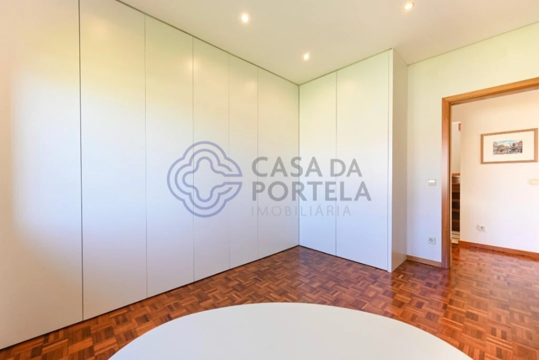 Moradia T3 para Venda em Esmoriz Foto 39