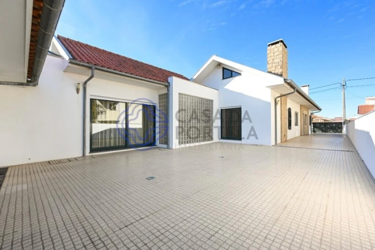 Moradia T3 para Venda em Esmoriz Foto 14