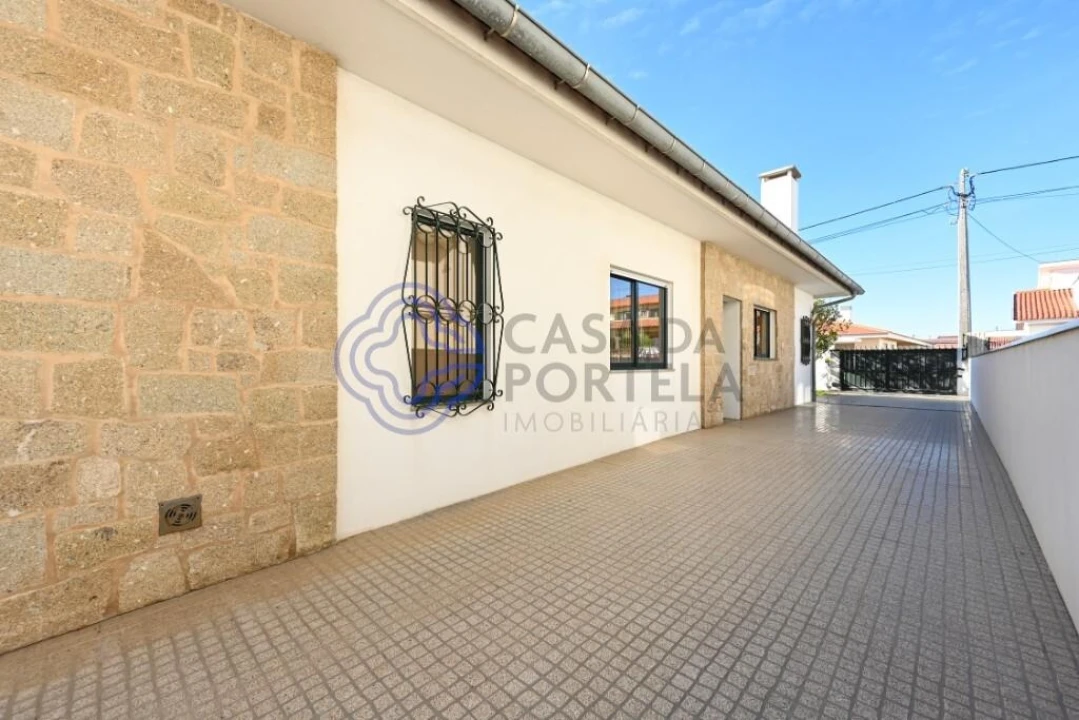 Moradia T3 para Venda em Esmoriz Foto 15