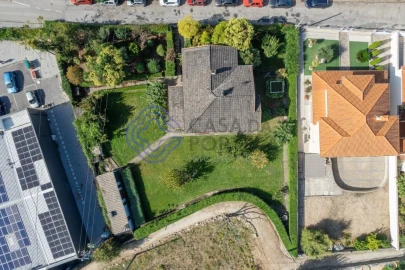 Moradia T4 para Venda em Moimenta da Beira