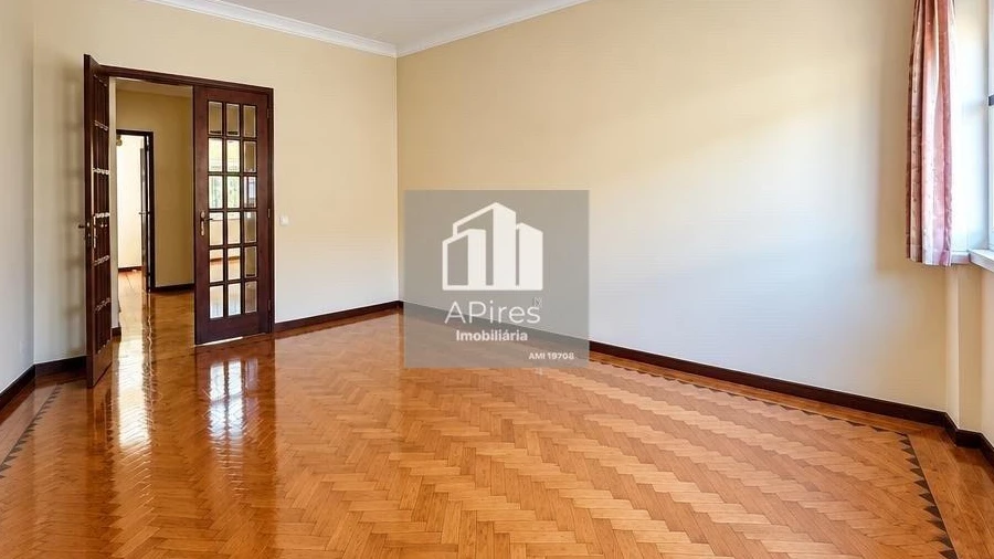 Apartamento T3 para Venda em Costa da Caparica