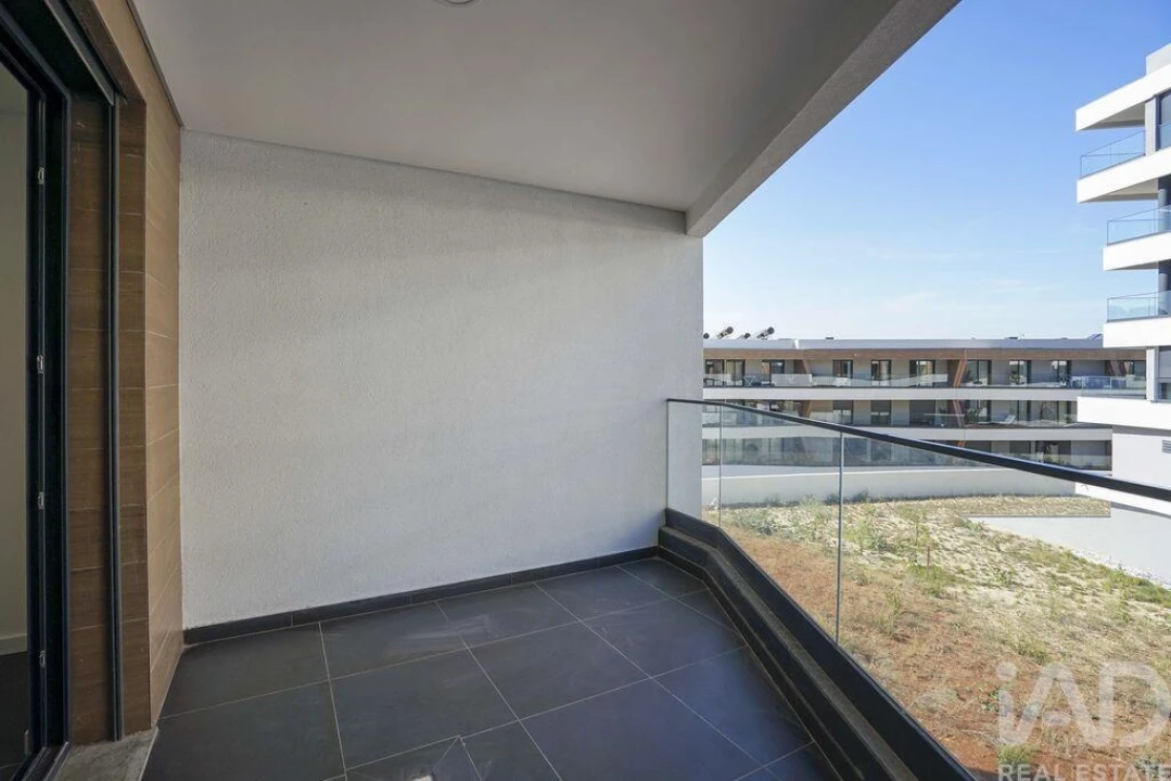 Apartamento T3 para Venda em Venteira Foto 11
