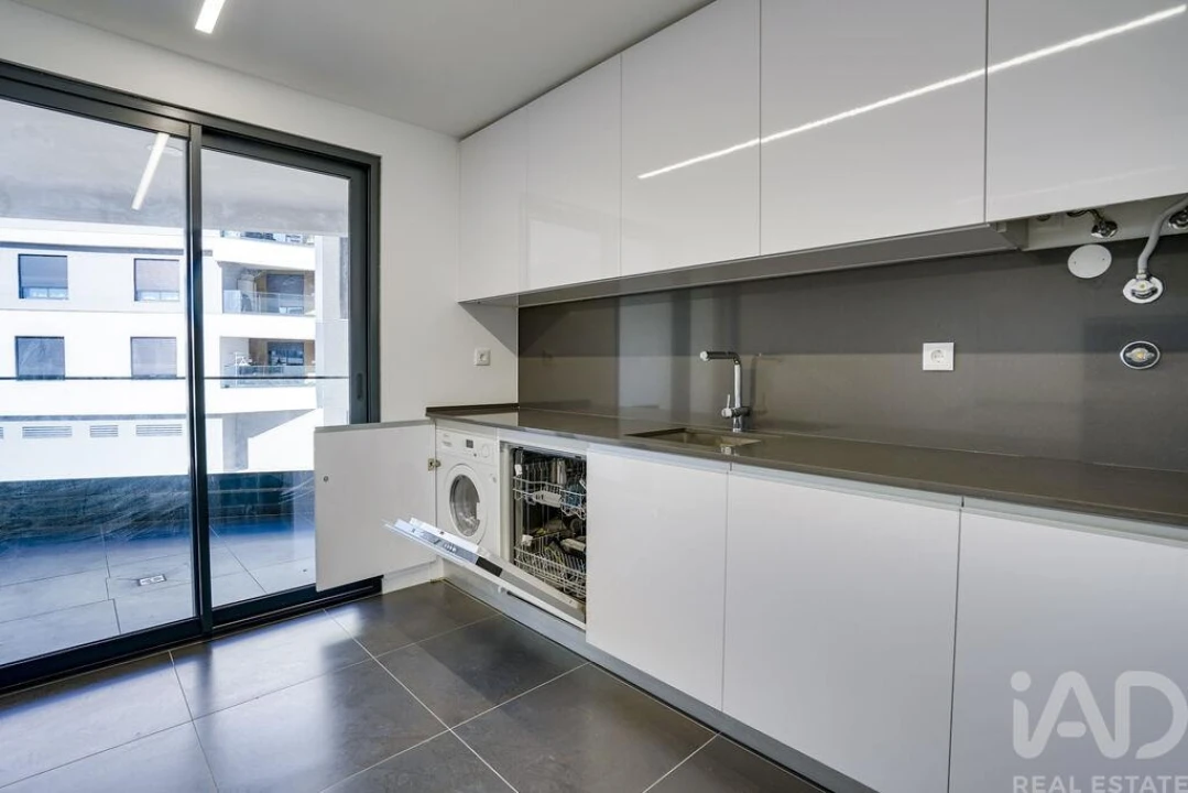 Apartamento T3 para Venda em Venteira Foto 7