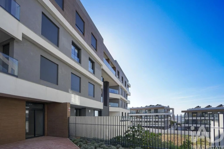 Apartamento T3 para Venda em Venteira Foto 2