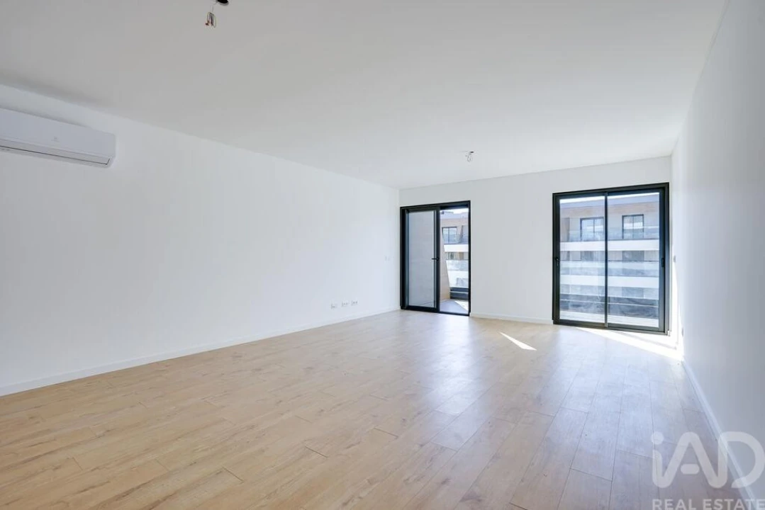 Apartamento T3 para Venda em Venteira Foto 14