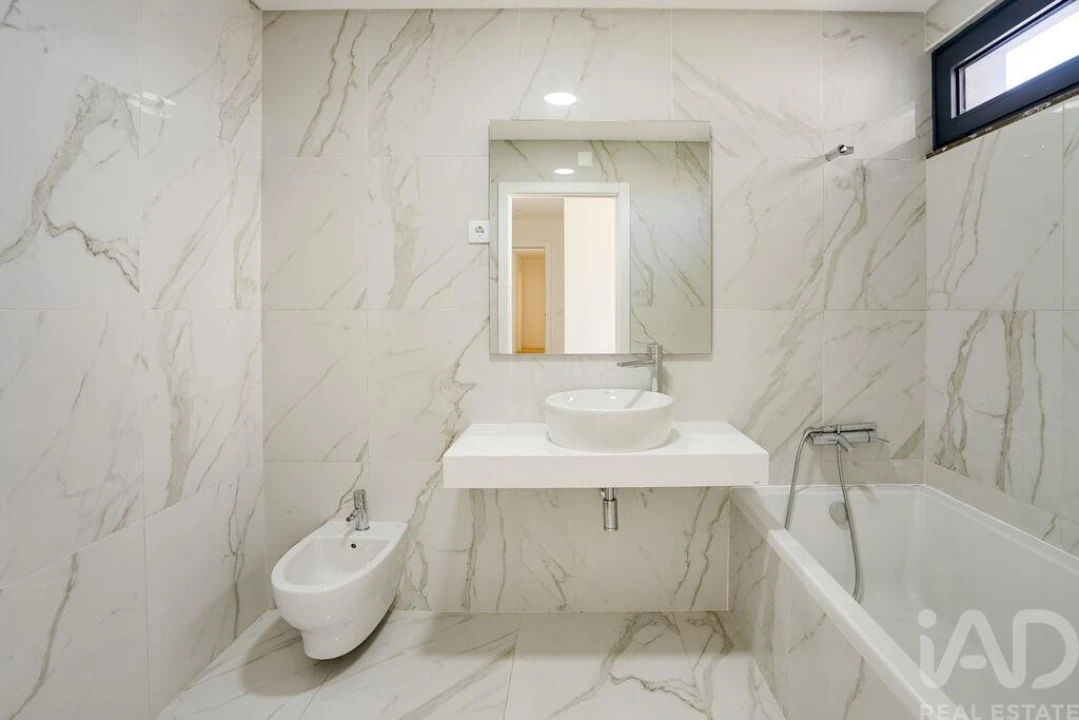 Apartamento T3 para Venda em Venteira Foto 31