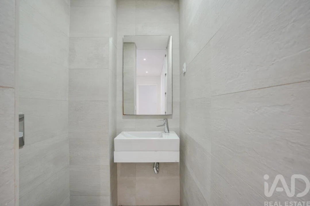 Apartamento T3 para Venda em Venteira Foto 20