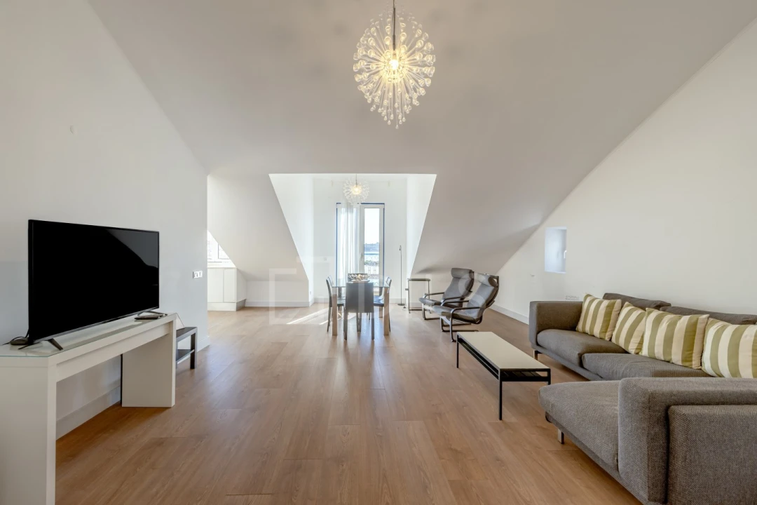 Apartamento T2 para Venda em Misericórdia Foto 1