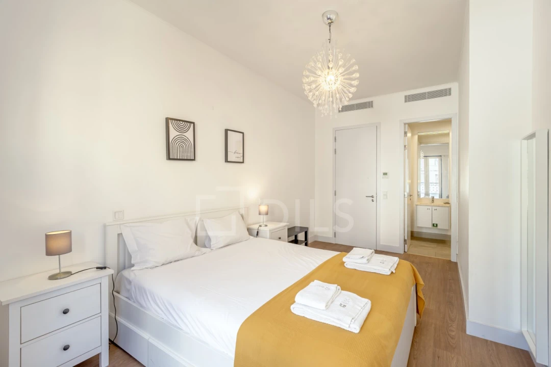 Apartamento T2 para Venda em Misericórdia Foto 8