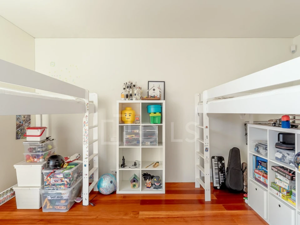 Moradia T4 para Venda em Lumiar Foto 22