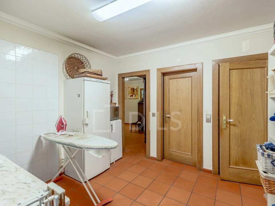 Moradia T4 para Venda em Santa Maria e São Miguel, São Martinho, São Pedro Penaferrim Foto 58
