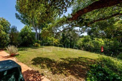 Moradia T4 para Venda em Santa Maria e São Miguel, São Martinho, São Pedro Penaferrim