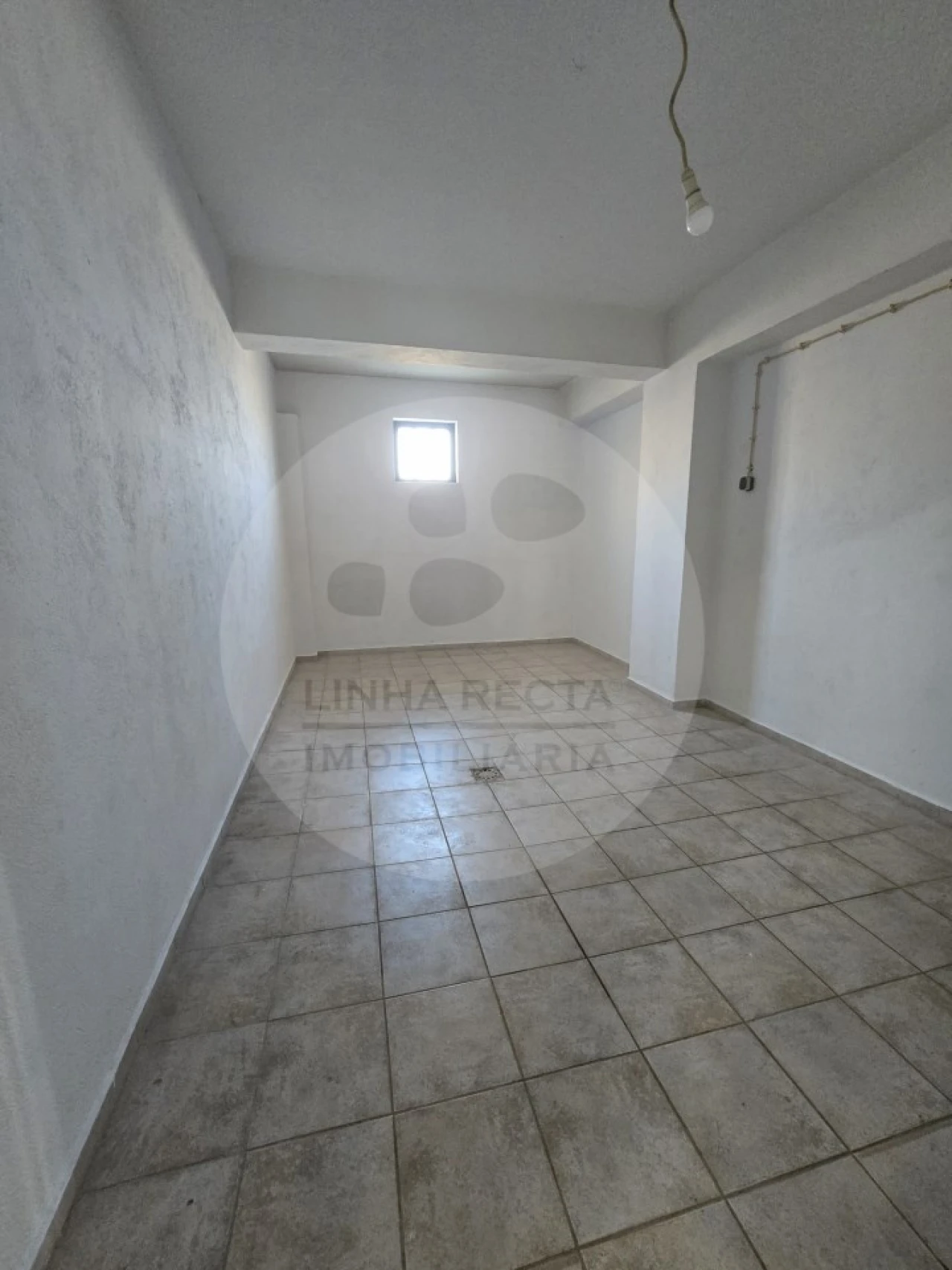 Garagem para Arrendamento em União das Freguesias de Setúbal Foto 5