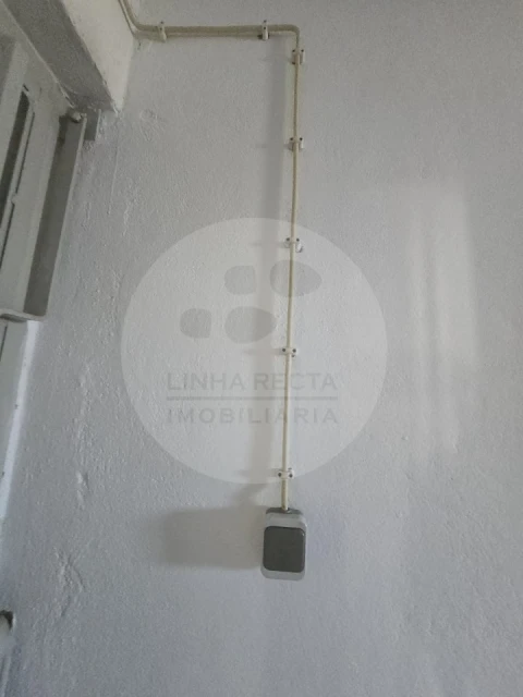 Garagem para Arrendamento em União das Freguesias de Setúbal