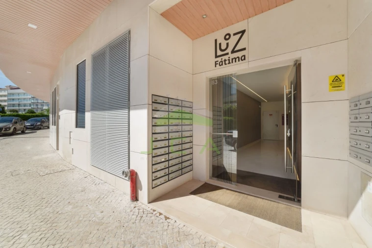 Apartamento T1 para Venda em Fatima Foto 3