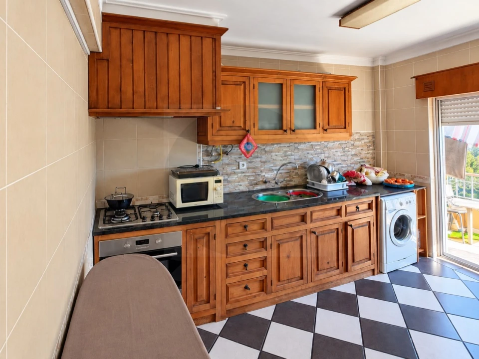 Apartamento T2 para Venda em Abrantes (São Vicente e São João) e Alferrarede Foto 5