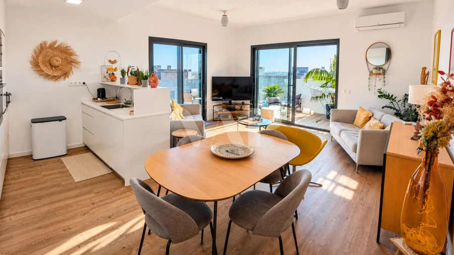 Apartamento T2 para Venda em Faro (Sé e São Pedro)