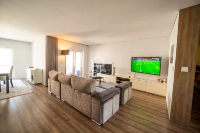 Apartamento T3 para Venda em Joane