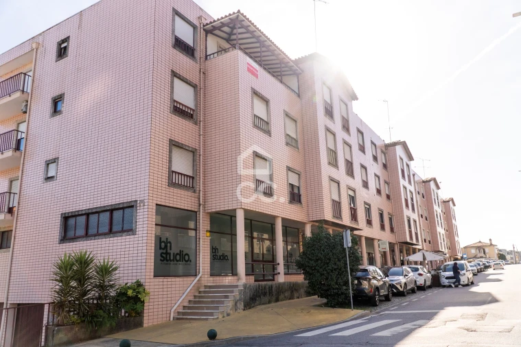 Apartamento T3 para Venda em Joane Foto 39