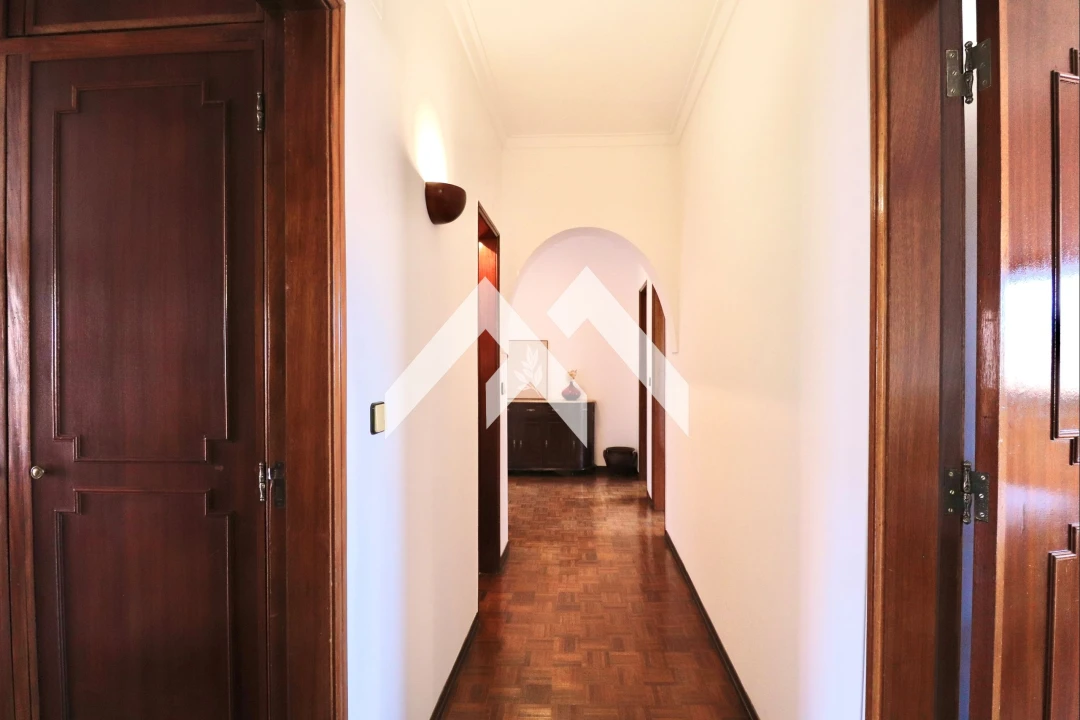 Apartamento T2 para Venda em Algueirão-Mem Martins Foto 10