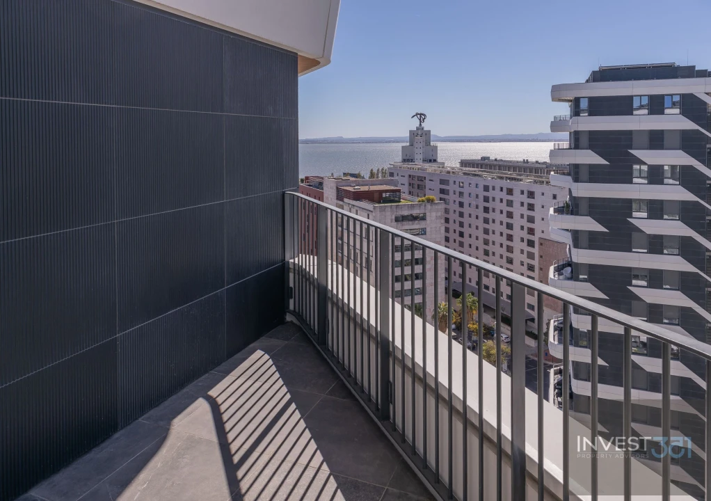Apartamento T1 para Venda em Parque das Nações Foto 1