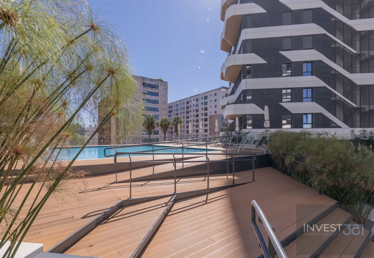 Apartamento T1 para Venda em Parque das Nações Foto 39
