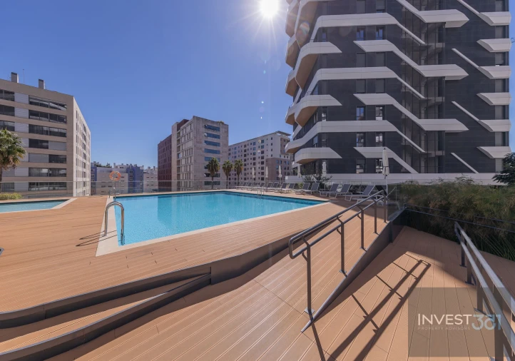 Apartamento T1 para Venda em Parque das Nações Foto 35